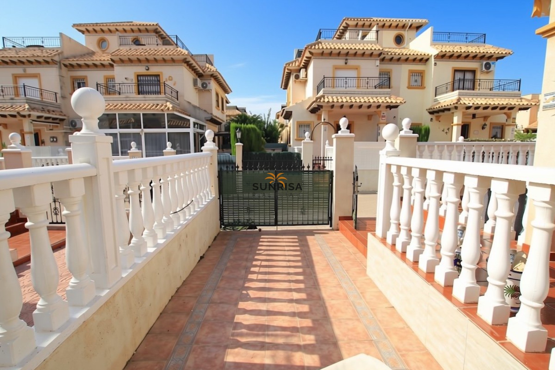 Herverkoop - Herenhuis - Cabo Roig