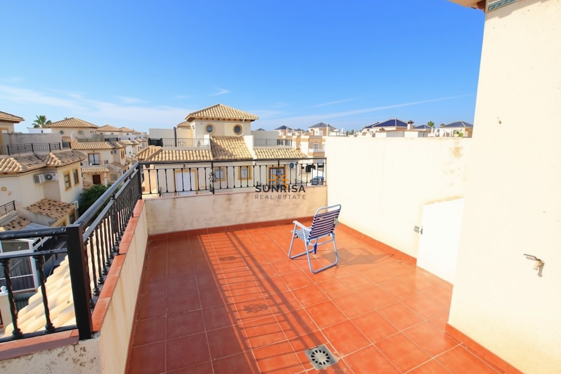 Herverkoop - Herenhuis - Cabo Roig