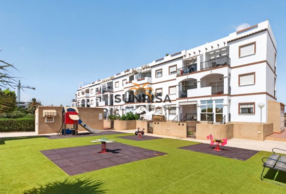 Appartement · Herverkoop - Punta Prima · Alicante · Spanje