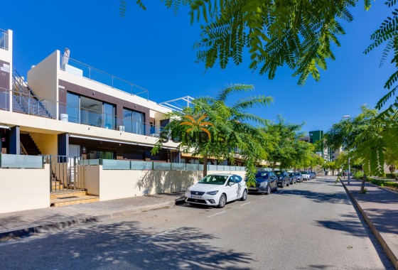 Bungalow · Herverkoop - Pilar de la Horadada · Mil Palmeras · Alicante · Spanje