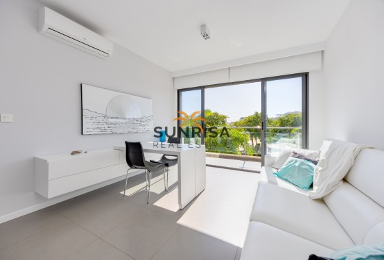 Bungalow · Herverkoop - Pilar de la Horadada · Mil Palmeras · Alicante · Spanje
