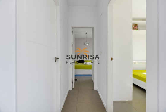 Bungalow · Herverkoop - Pilar de la Horadada · Mil Palmeras · Alicante · Spanje