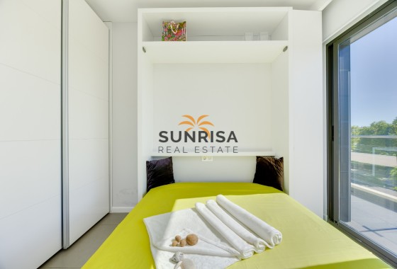 Bungalow · Herverkoop - Pilar de la Horadada · Mil Palmeras · Alicante · Spanje