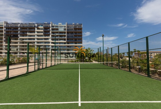 Appartement · Herverkoop - Torrevieja · Punta Prima · Alicante · Spanje