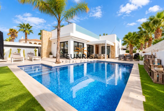 Villa · Herverkoop - San Fulgencio · Urb. La Marina · Alicante · Spanje
