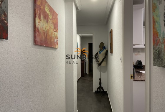 Appartement · Herverkoop - Torrevieja · Centro · Alicante · Spanje