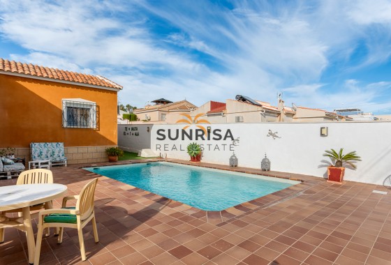 Villa · Herverkoop - Ciudad Quesada - Rojales · Alicante · Spanje
