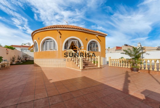Villa · Herverkoop - Ciudad Quesada - Rojales · Alicante · Spanje