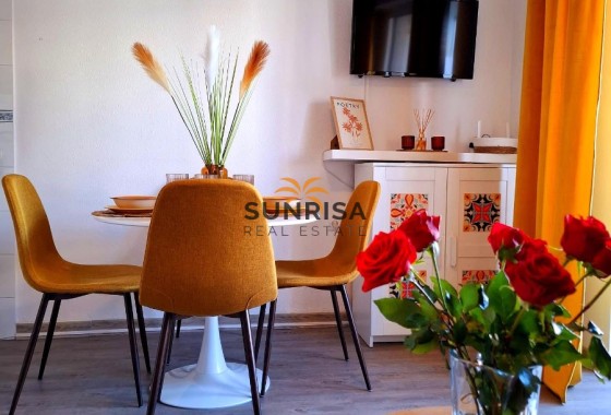 Appartement · Herverkoop - Torrevieja · Centro · Alicante · Spanje