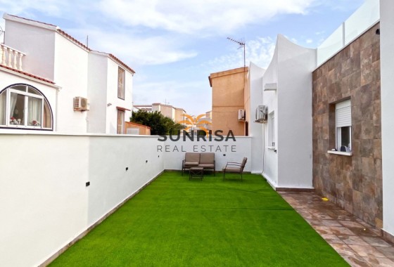 Bungalow · Herverkoop - Orihuela Costa · Playa Flamenca · Alicante · Spanje
