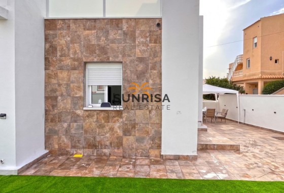 Bungalow · Herverkoop - Orihuela Costa · Playa Flamenca · Alicante · Spanje