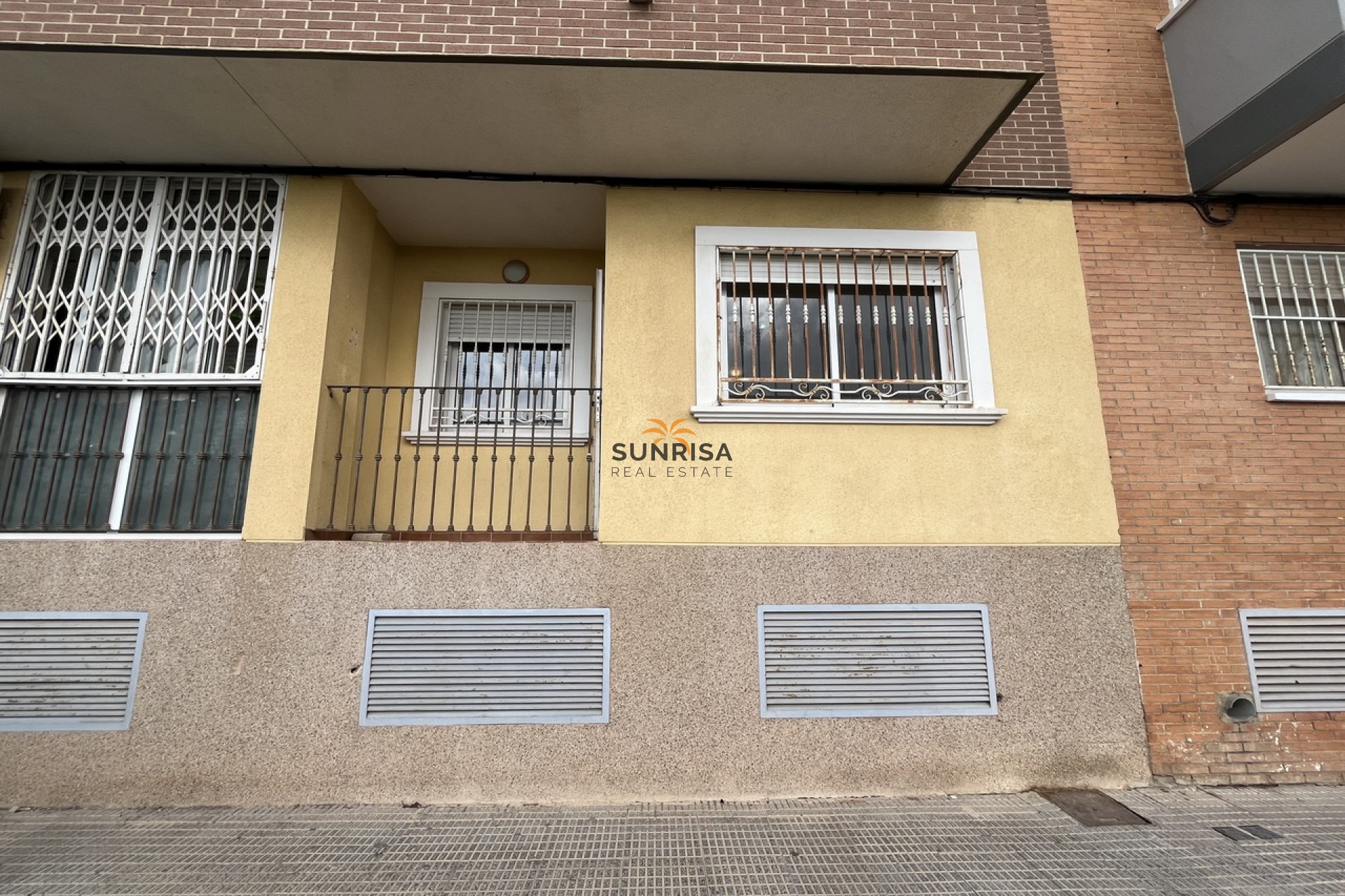 Herverkoop - Appartement - Almoradí