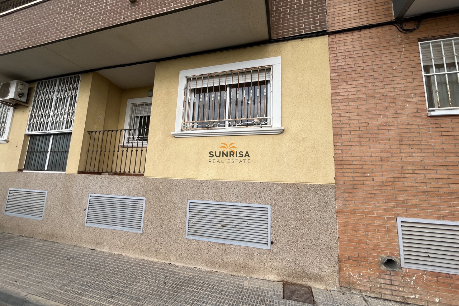 Herverkoop - Appartement - Almoradí