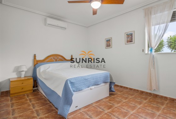 Villa · Herverkoop - Algorfa · Alicante · Spanje
