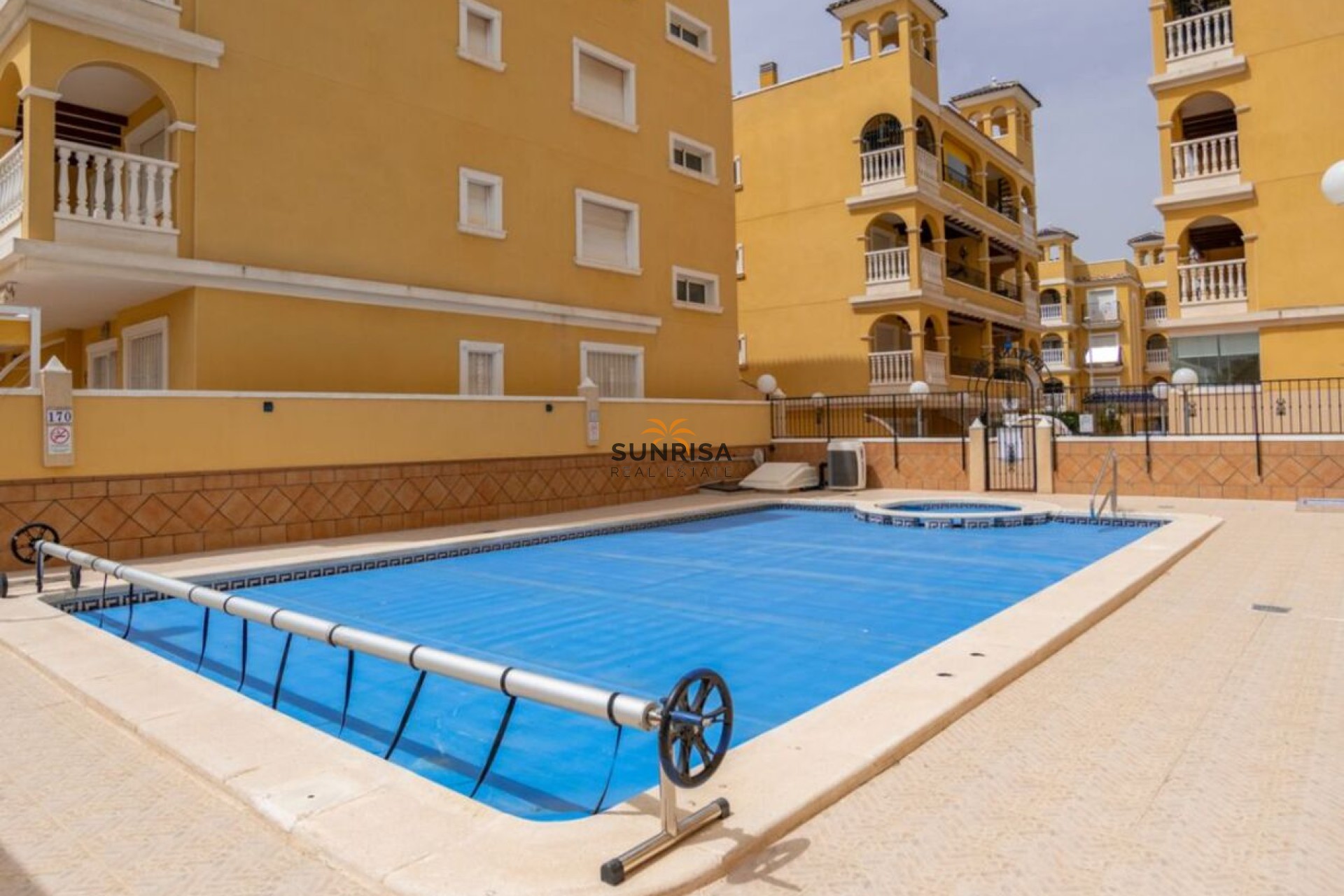 Herverkoop - Appartement - Algorfa