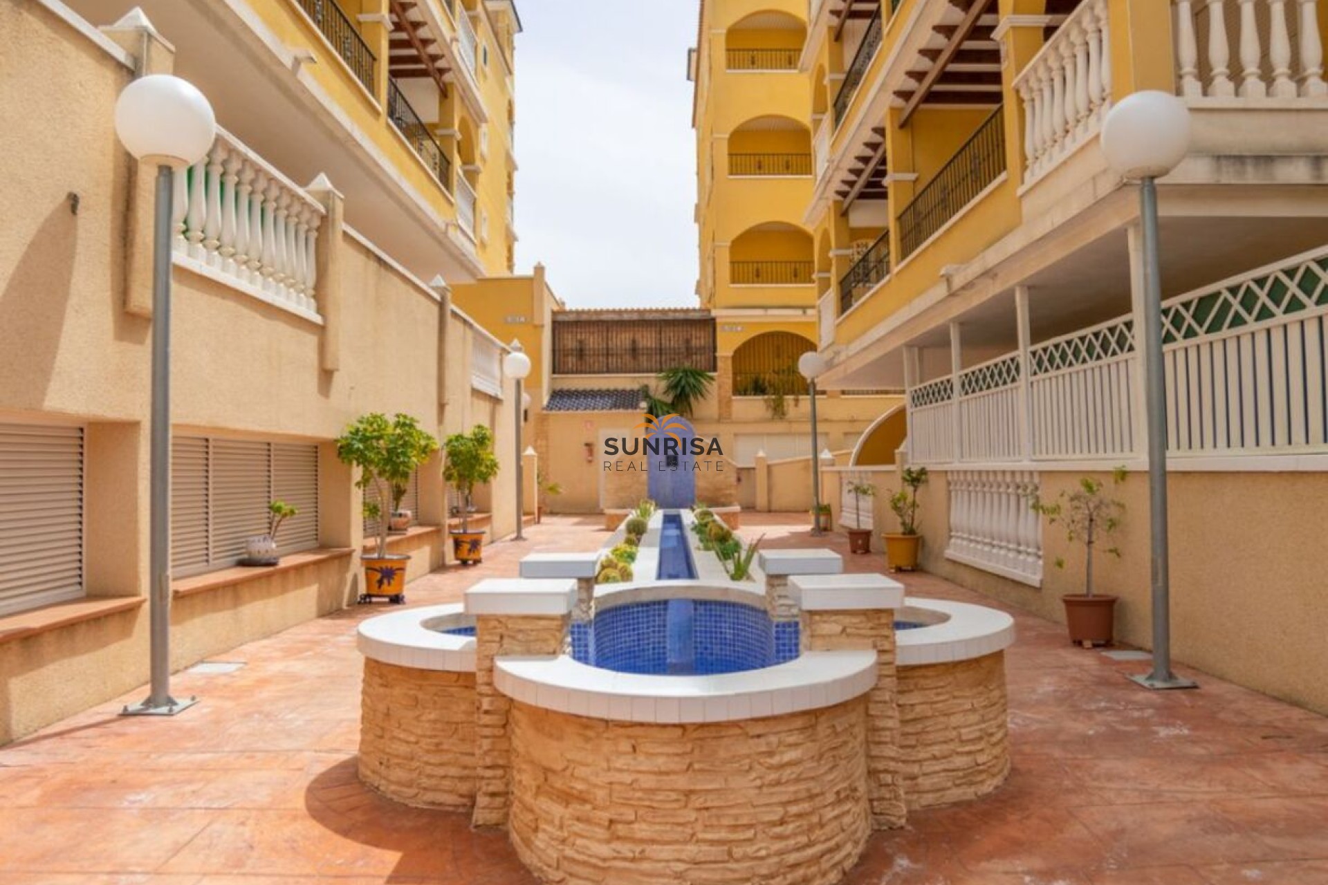 Herverkoop - Appartement - Algorfa