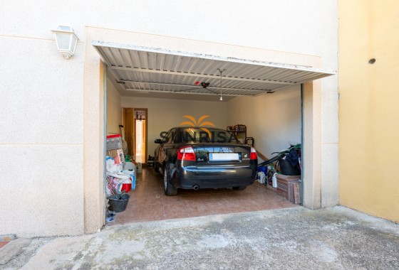 Villa · Herverkoop - Algorfa · Alicante · Spanje