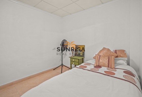 Villa · Herverkoop - Algorfa · Alicante · Spanje