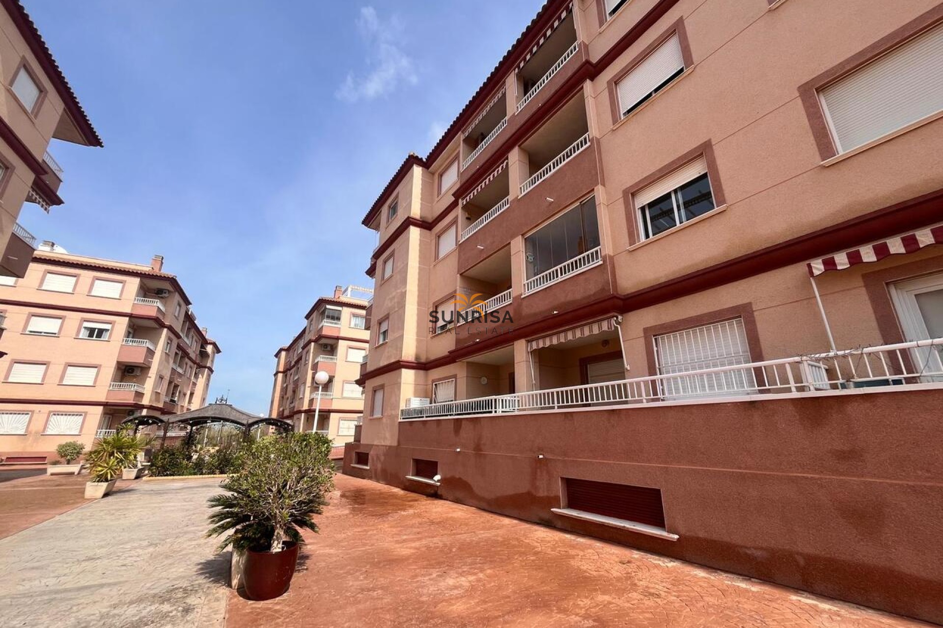Herverkoop - Appartement - Algorfa