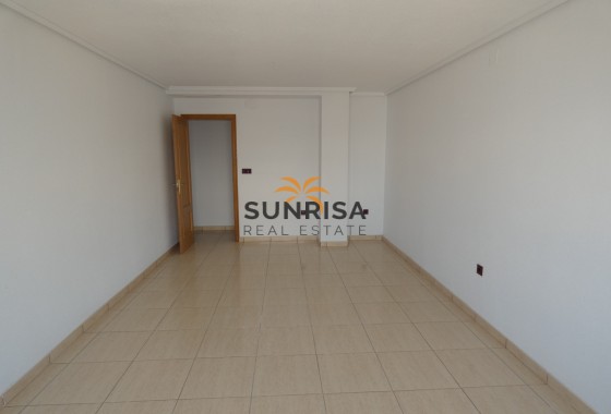 Appartement · Herverkoop - Algorfa · Alicante · Spanje