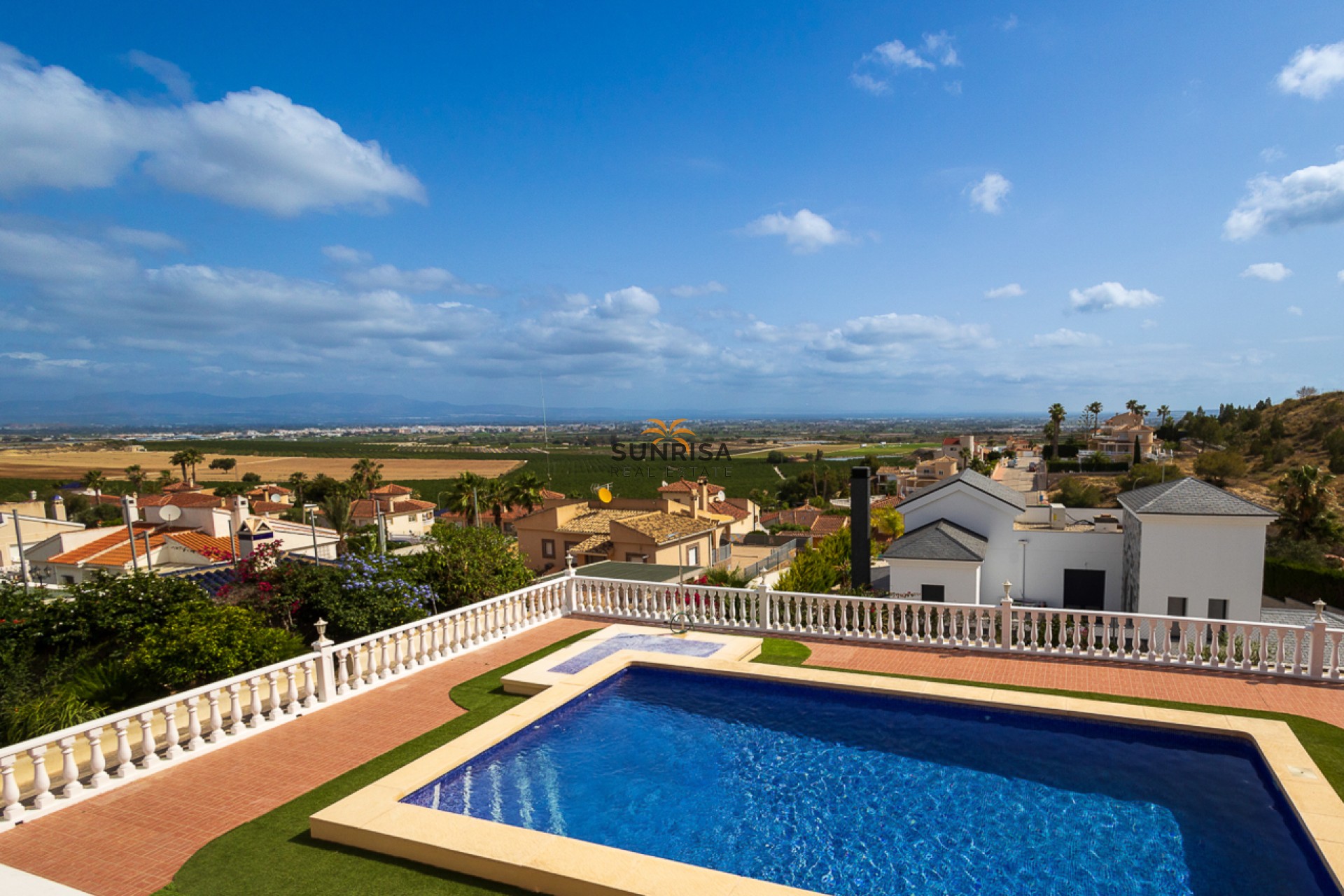 Herverkoop - Villa - Algorfa