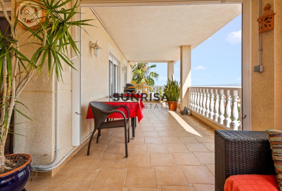 Villa · Herverkoop - Algorfa · Alicante · Spanje