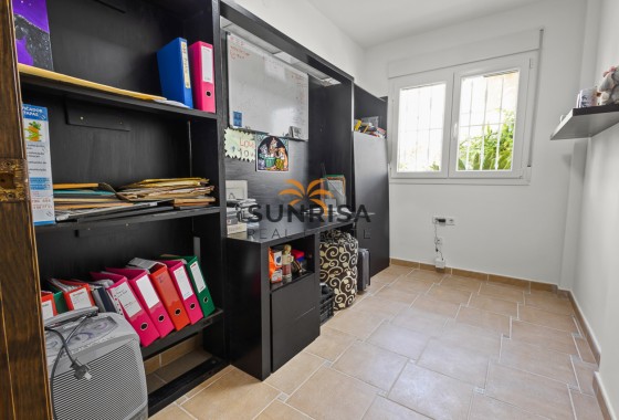 Villa · Herverkoop - Algorfa · Alicante · Spanje