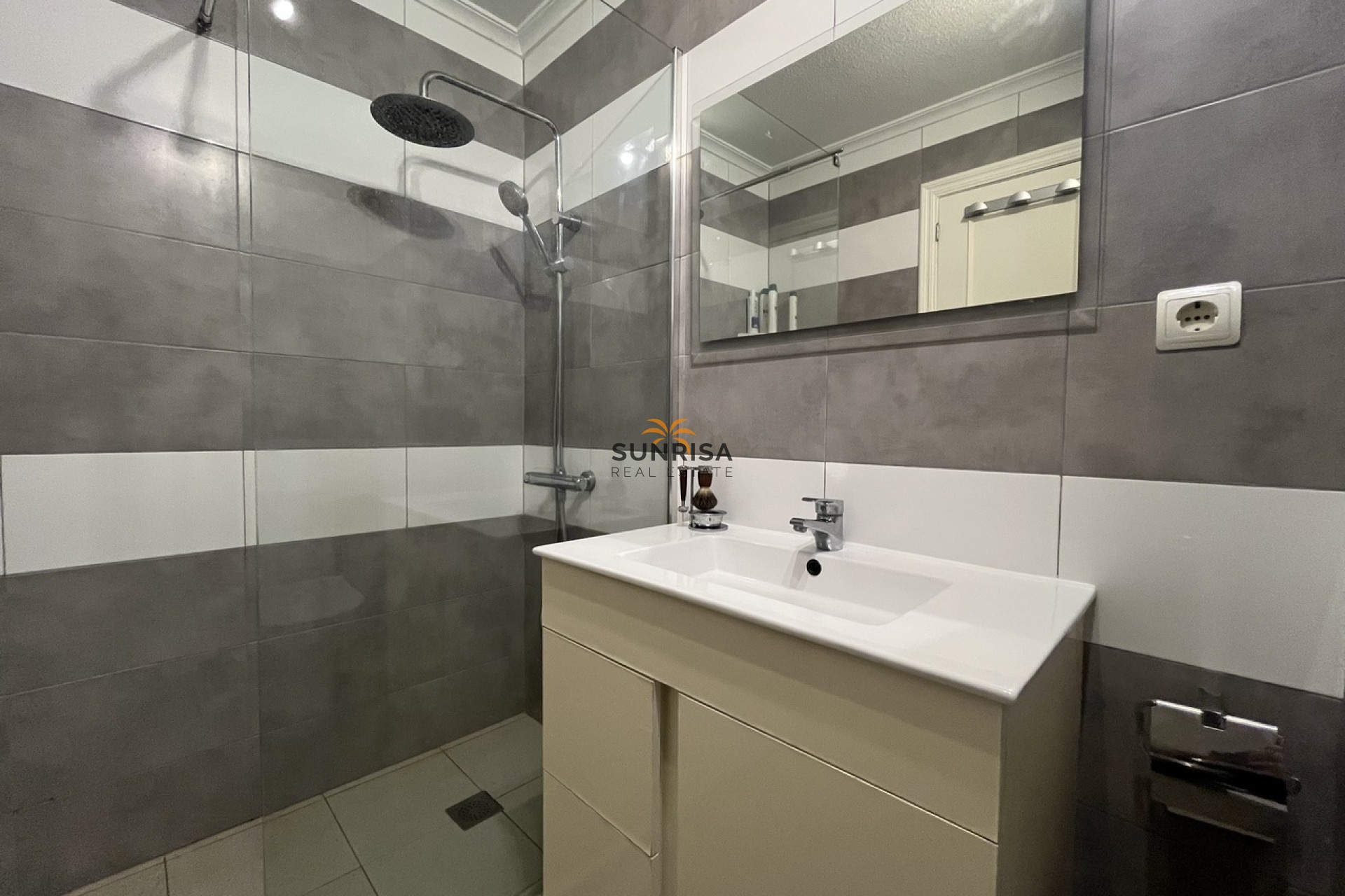 Herverkoop - Appartement - Algorfa