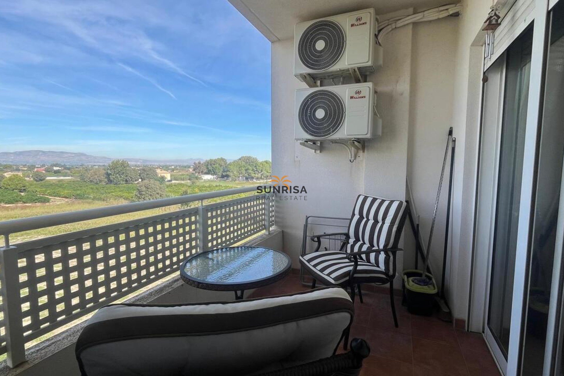 Herverkoop - Appartement - Almoradí