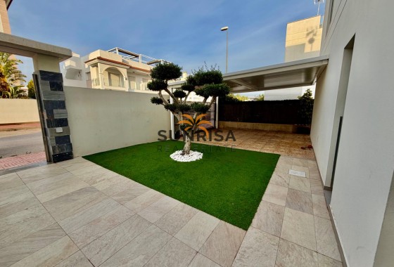 Villa · Herverkoop - Ciudad Quesada · Alicante · Spanje