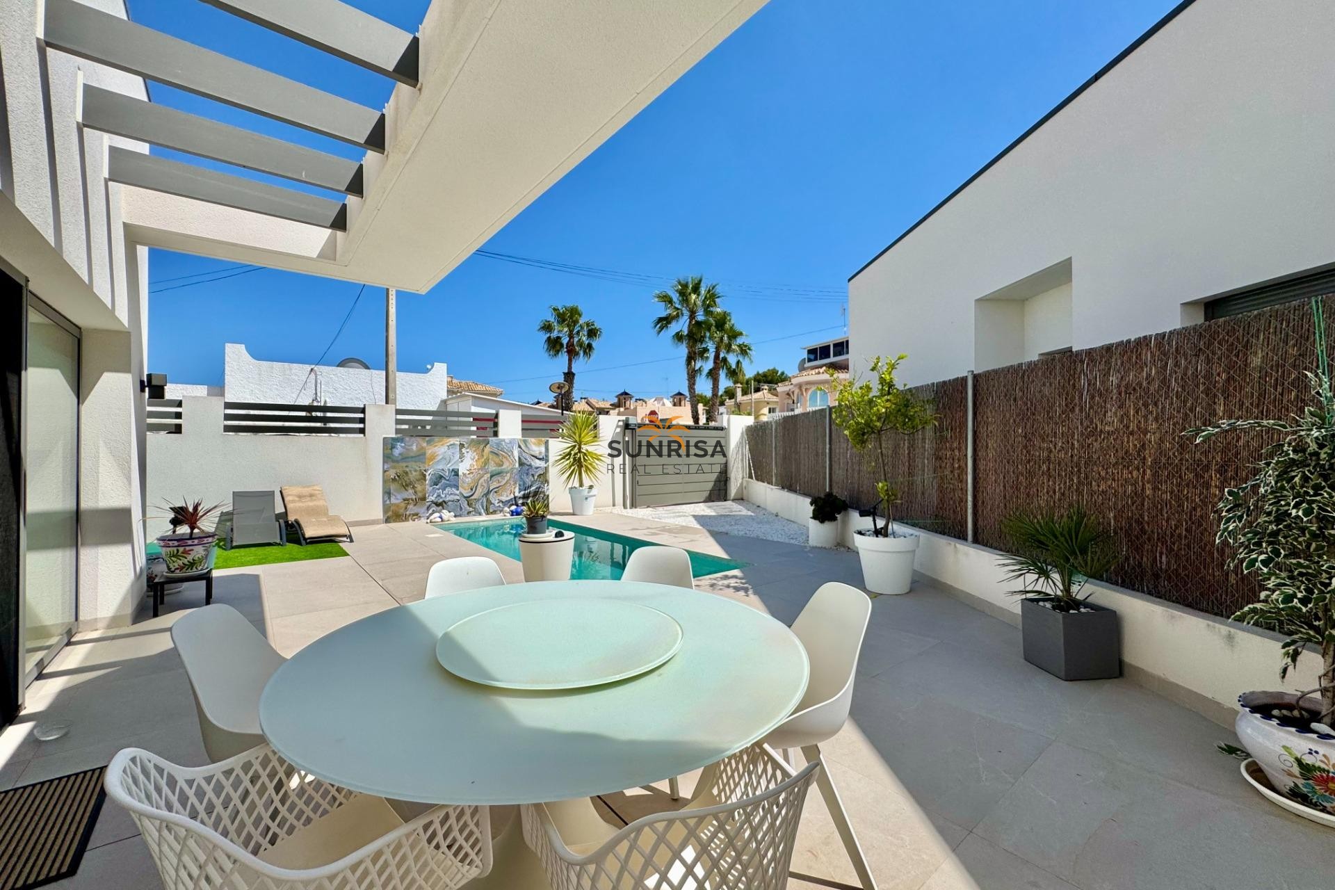 Herverkoop - Villa - Orihuela Costa