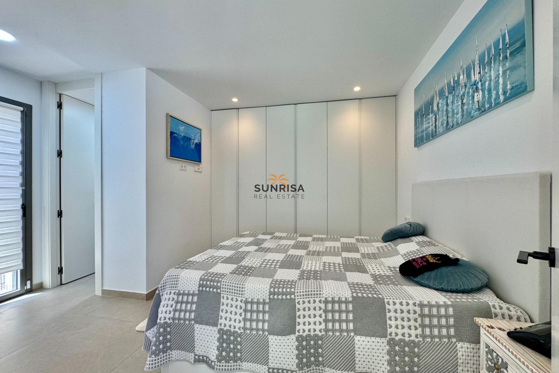 Herverkoop - Villa - Orihuela Costa