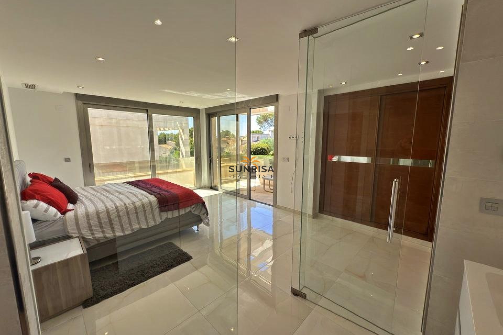 Herverkoop - Villa - Orihuela Costa