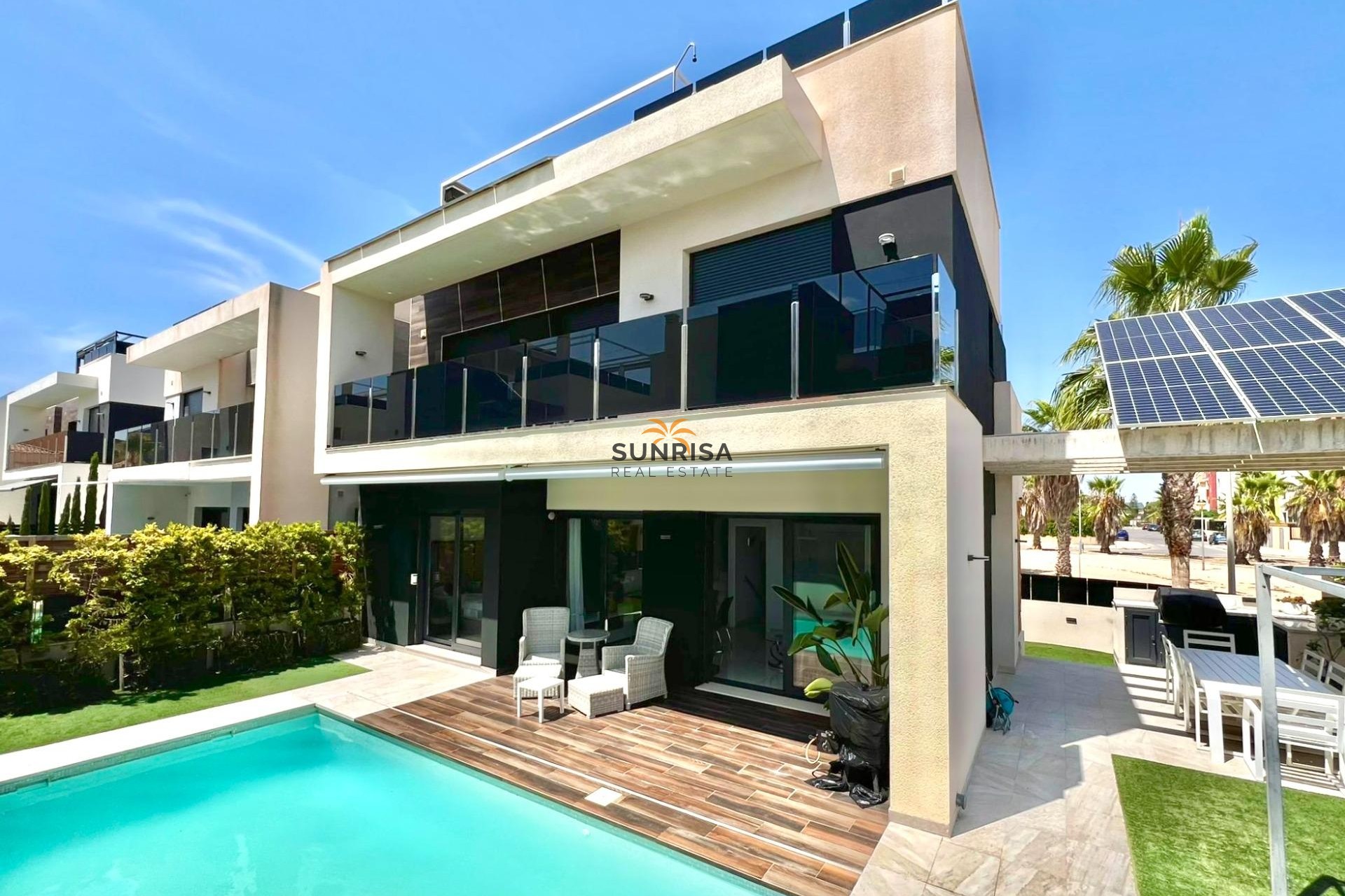 Herverkoop - Villa - Orihuela Costa