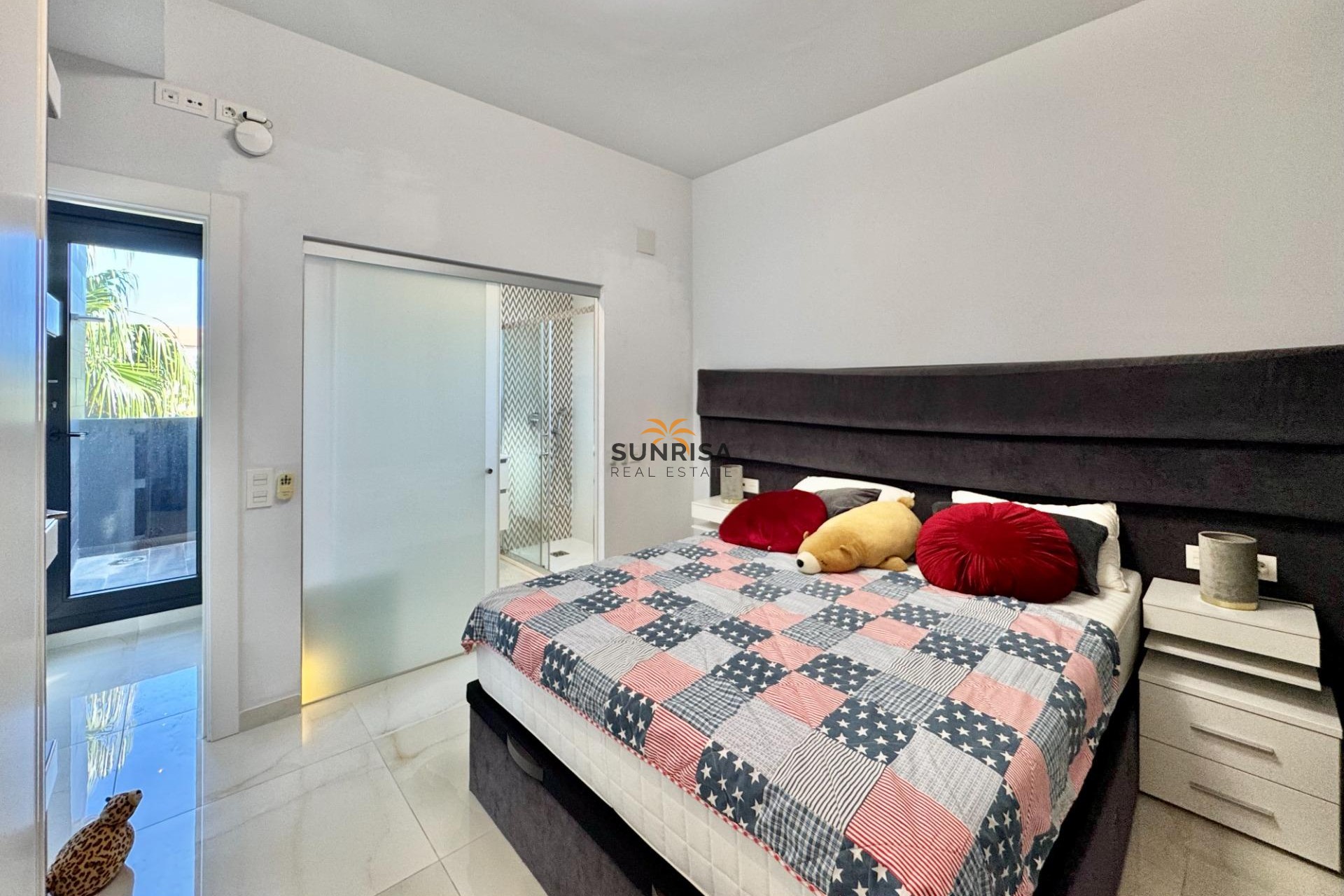 Herverkoop - Villa - Orihuela Costa