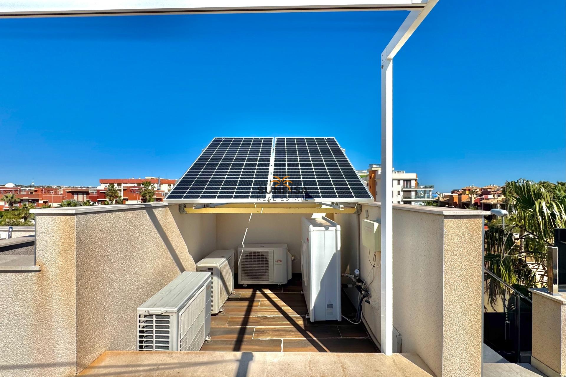Herverkoop - Villa - Orihuela Costa