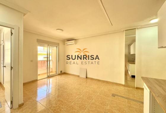 Appartement · Herverkoop - Torrevieja · Centro · Alicante · Spanje