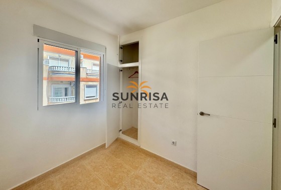 Appartement · Herverkoop - Torrevieja · Centro · Alicante · Spanje