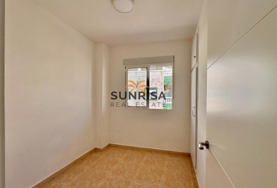 Appartement · Herverkoop - Torrevieja · Centro · Alicante · Spanje