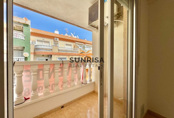 Appartement · Herverkoop - Torrevieja · Centro · Alicante · Spanje
