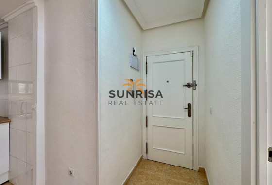 Appartement · Herverkoop - Torrevieja · Centro · Alicante · Spanje