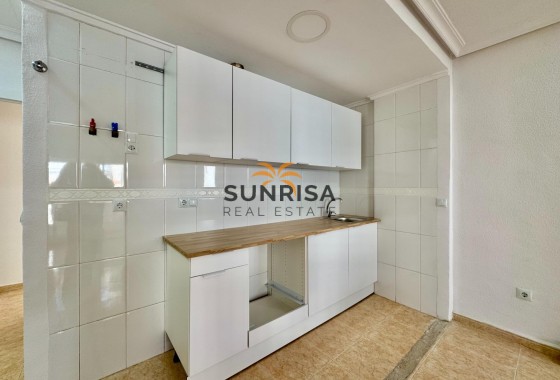Appartement · Herverkoop - Torrevieja · Centro · Alicante · Spanje