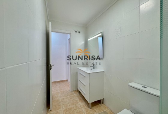 Appartement · Herverkoop - Torrevieja · Centro · Alicante · Spanje