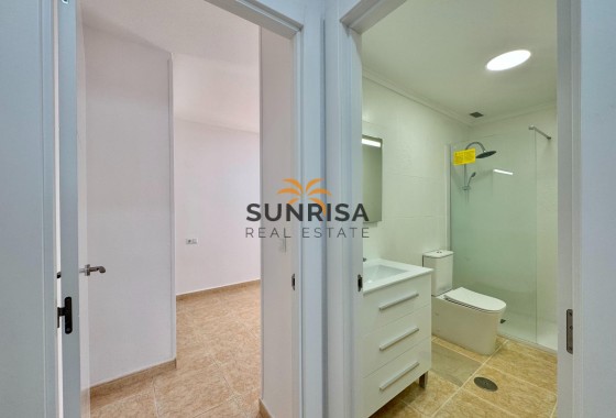 Appartement · Herverkoop - Torrevieja · Centro · Alicante · Spanje