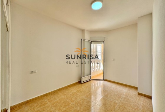 Appartement · Herverkoop - Torrevieja · Centro · Alicante · Spanje