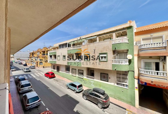 Appartement · Herverkoop - Torrevieja · Centro · Alicante · Spanje