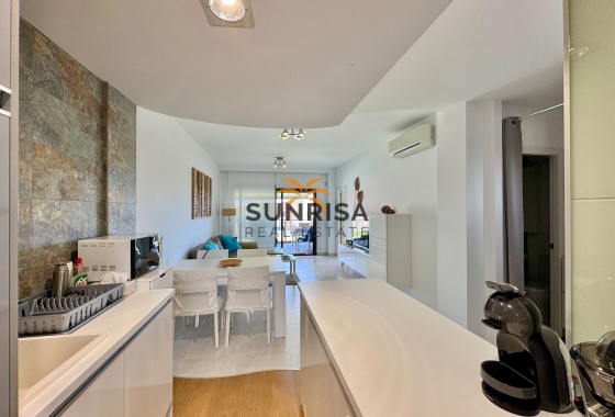 Appartement · Herverkoop - Orihuela Costa · La Zenia · Alicante · Spanje
