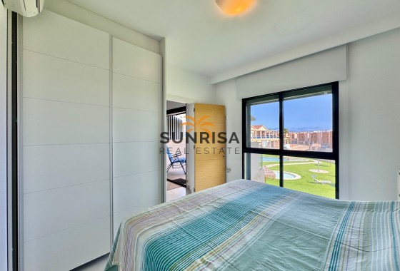 Appartement · Herverkoop - Orihuela Costa · La Zenia · Alicante · Spanje