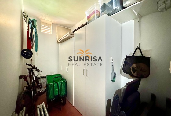 Appartement · Herverkoop - Orihuela Costa · La Zenia · Alicante · Spanje