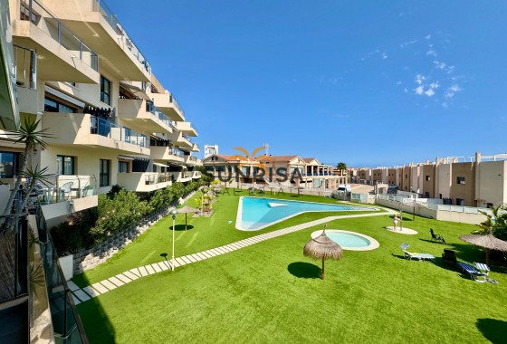 Appartement · Herverkoop - Orihuela Costa · La Zenia · Alicante · Spanje